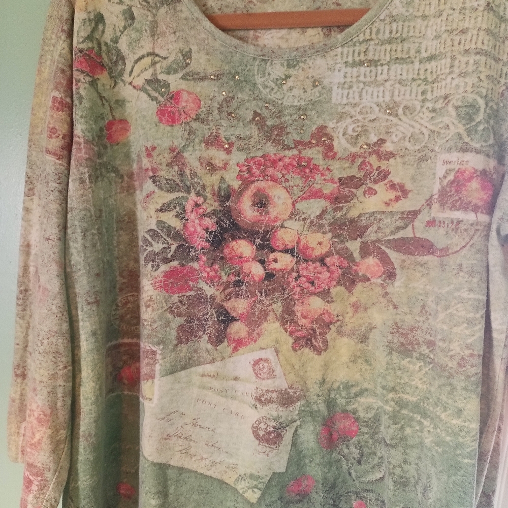 Basic Editions Green Floral Print Long Sleeve Blouse - Picture 6 of 13